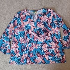 Palm Grove Petite Bell Sleeve Top